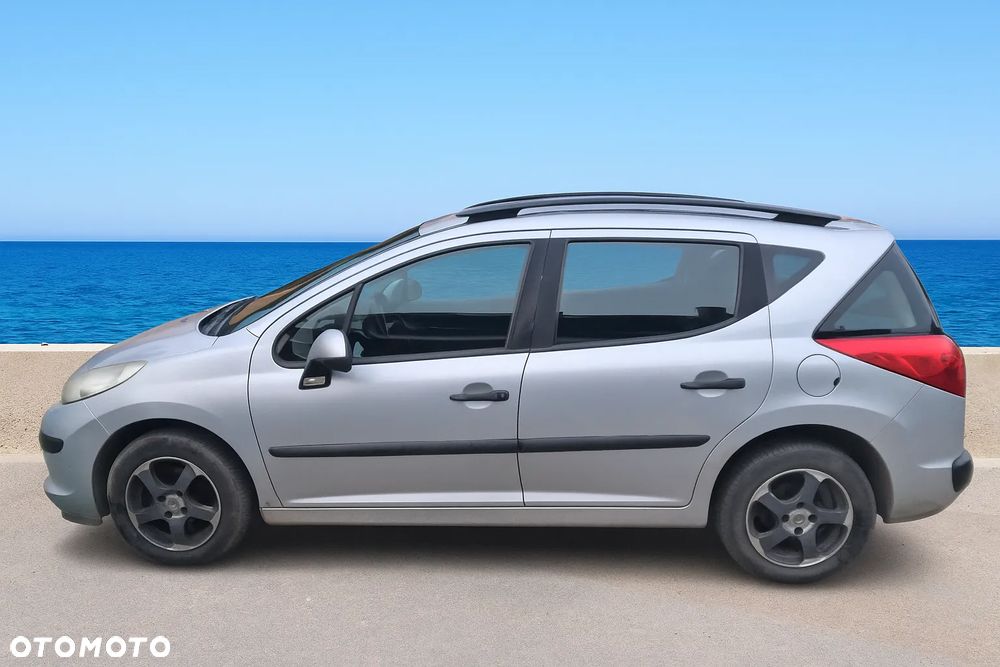 Peugeot 207 1.4 Presence - 14