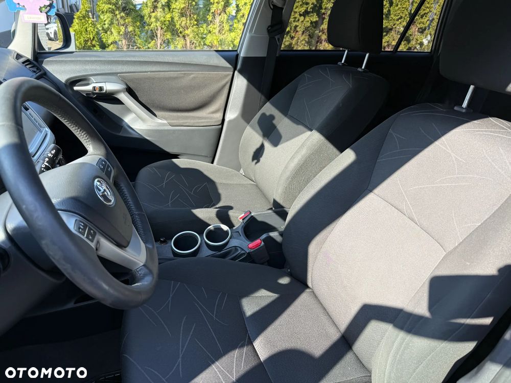 Toyota Verso 1.6 7-Sitzer Comfort - 16