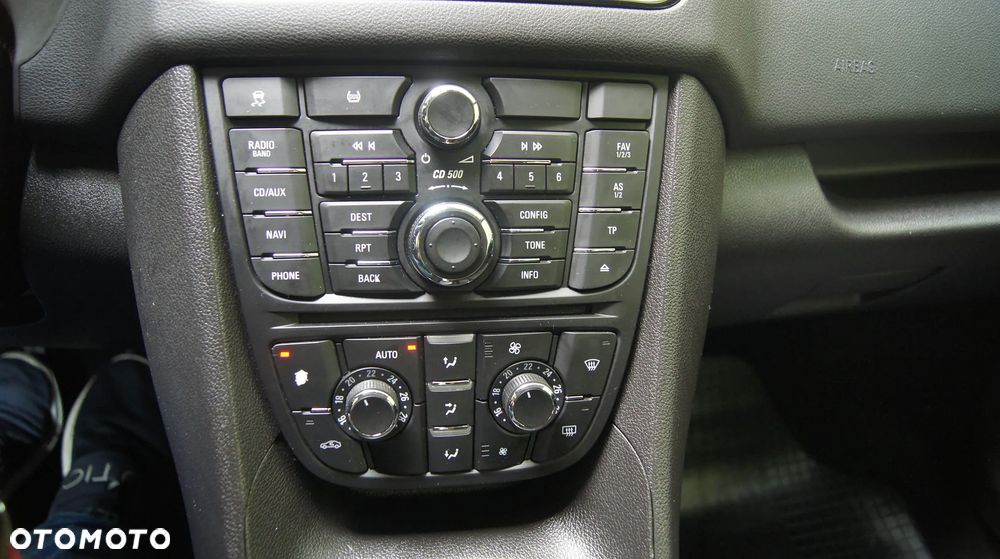 Opel Meriva - 25