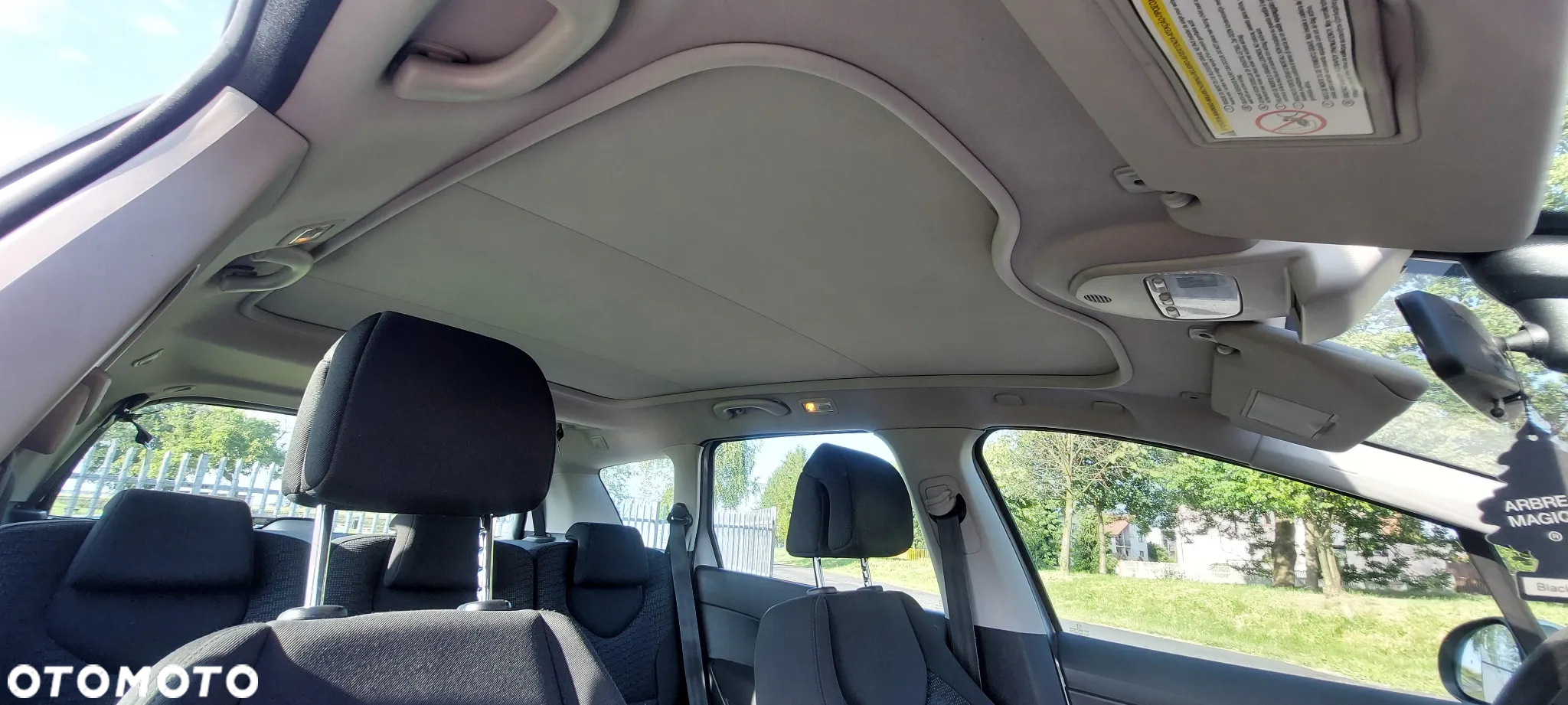 Peugeot 308 HDi FAP 110 NAVTEQ ON BOARD - 9