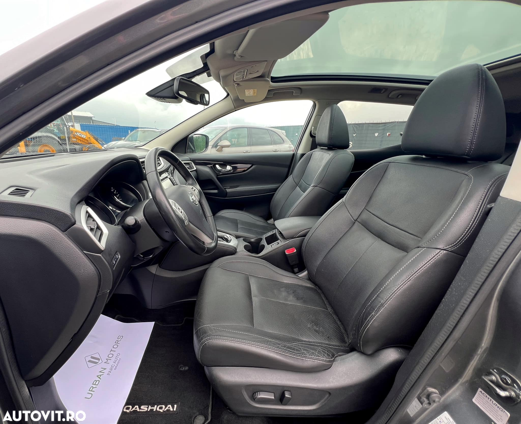 Nissan Qashqai 1.6 DCI Start/Stop X-TRONIC Tekna - 4