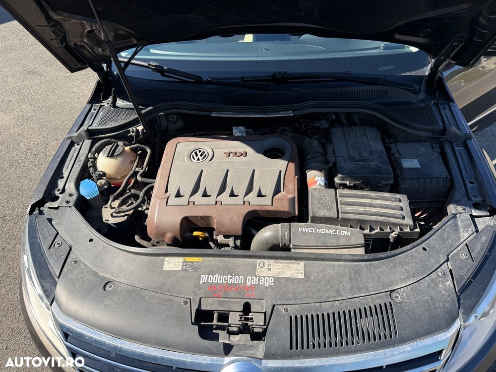Volkswagen Passat CC - 20