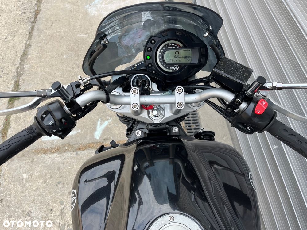 Yamaha FZ6 - 30