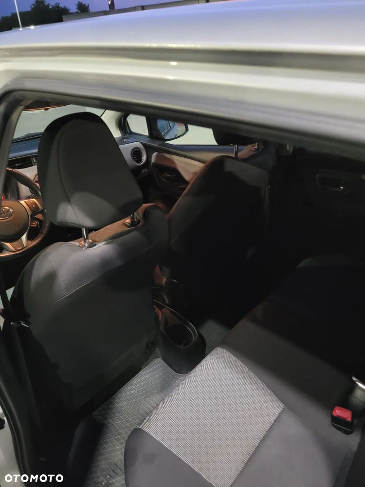 Toyota Yaris 1.33 Life - 10