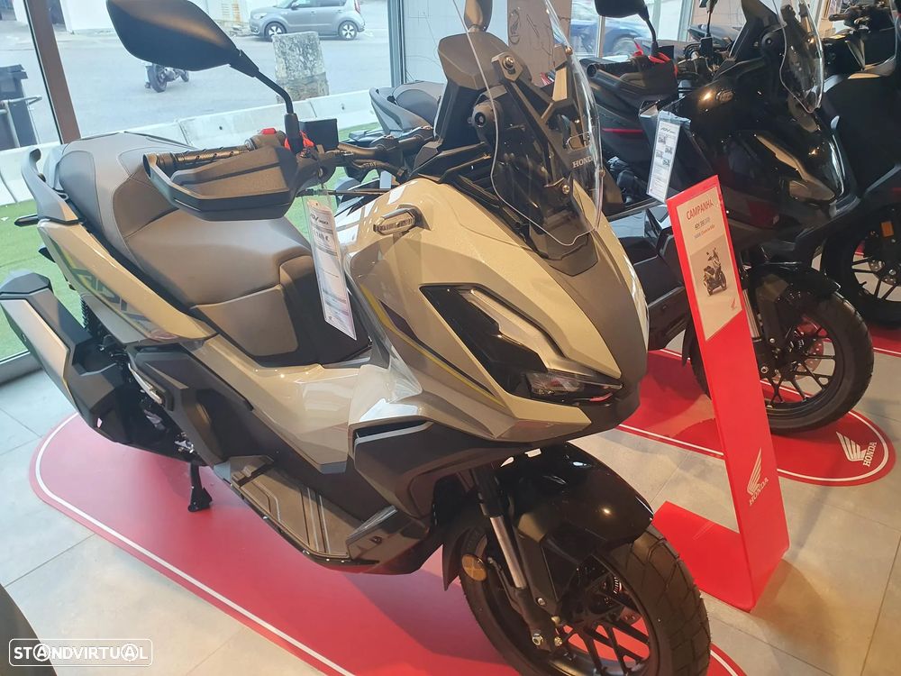Honda ADV 350 - 1