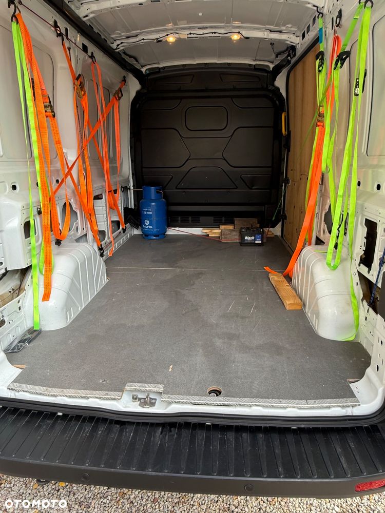 Ford Transit - 6