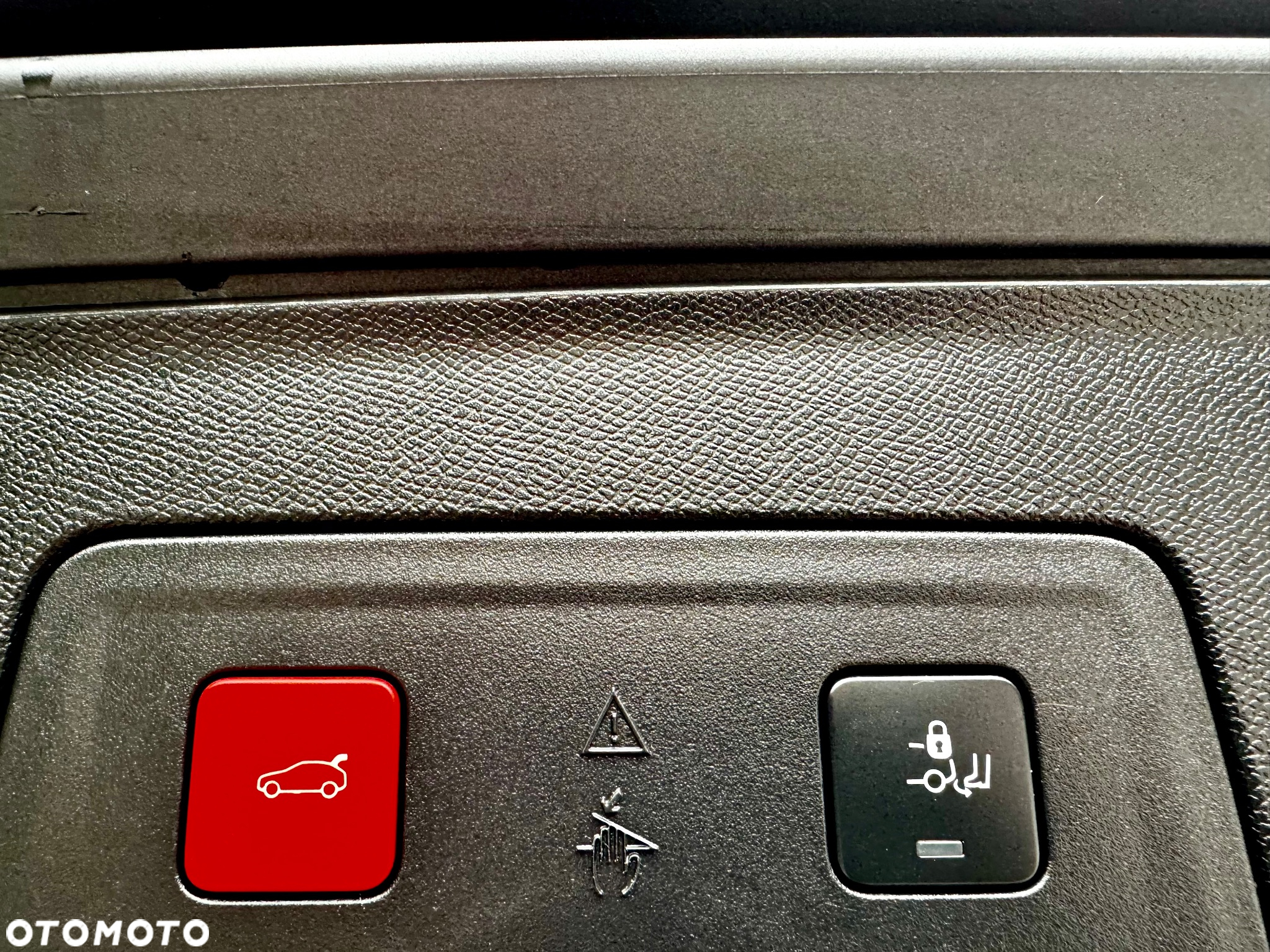 Peugeot 508 SW BlueHDi 130 GT S&S EAT8 - 40