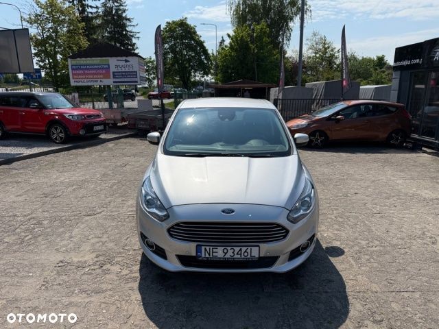 Ford S-Max - 10