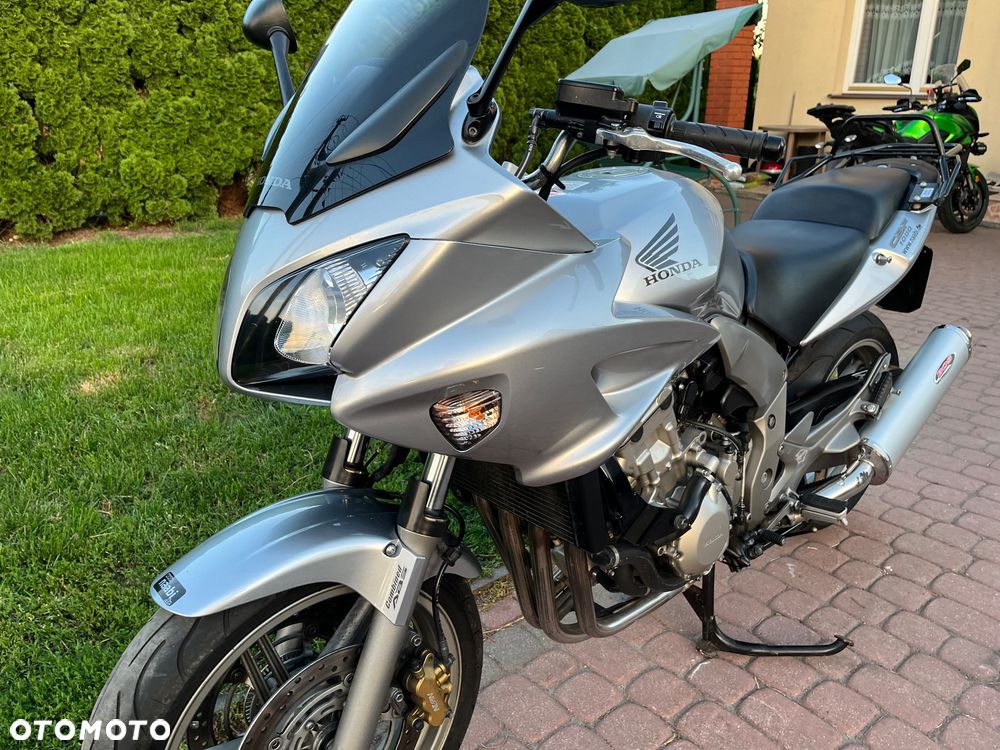 Honda CBF - 19