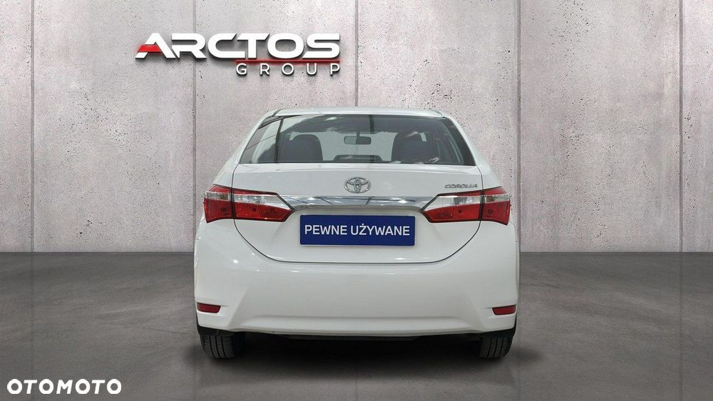 Toyota Corolla - 4