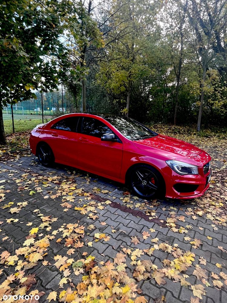 Mercedes-Benz CLA 200 7G-DCT AMG Line - 1