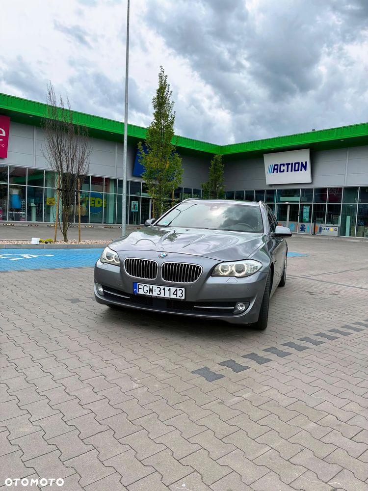 BMW Seria 5 525d - 3