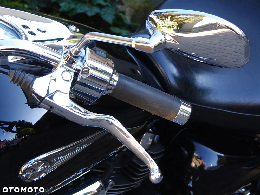 Yamaha Road Star - 31