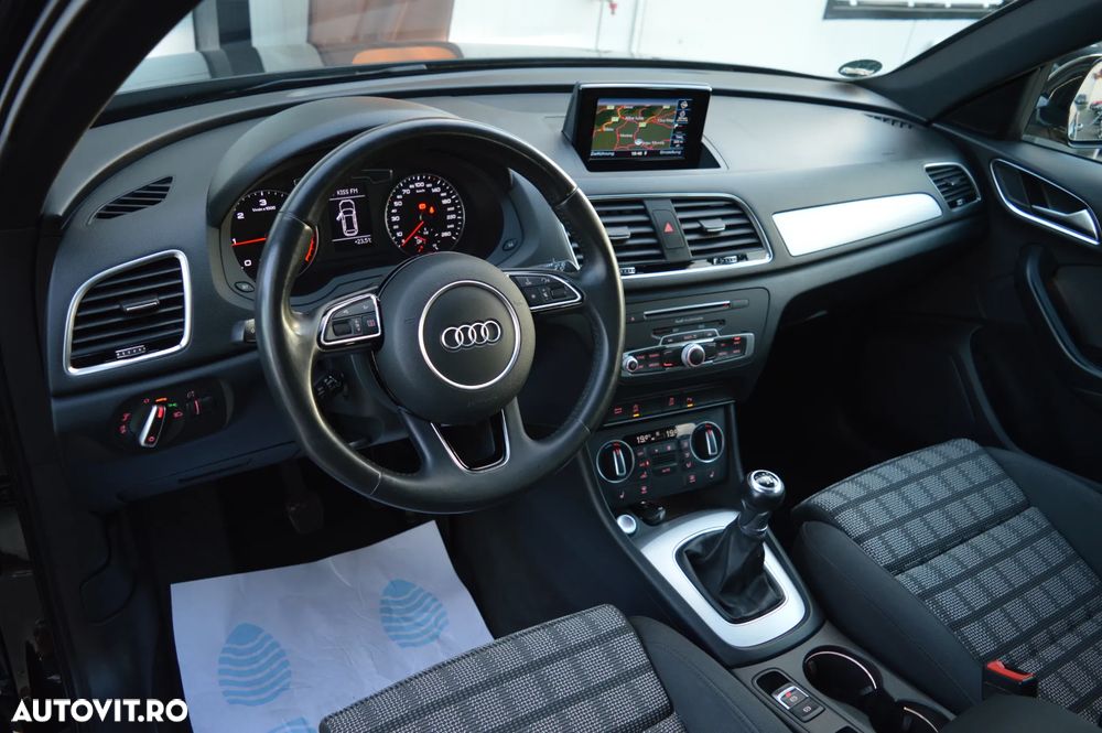 Audi Q3 2.0 TDI Sport - 3