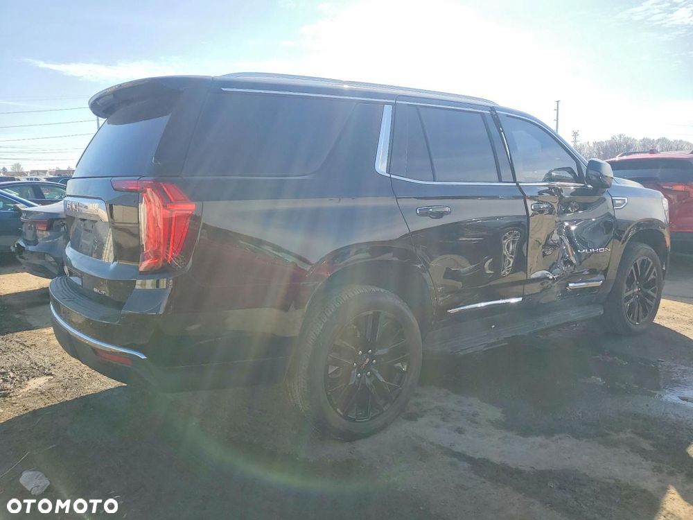 GMC Yukon - 4