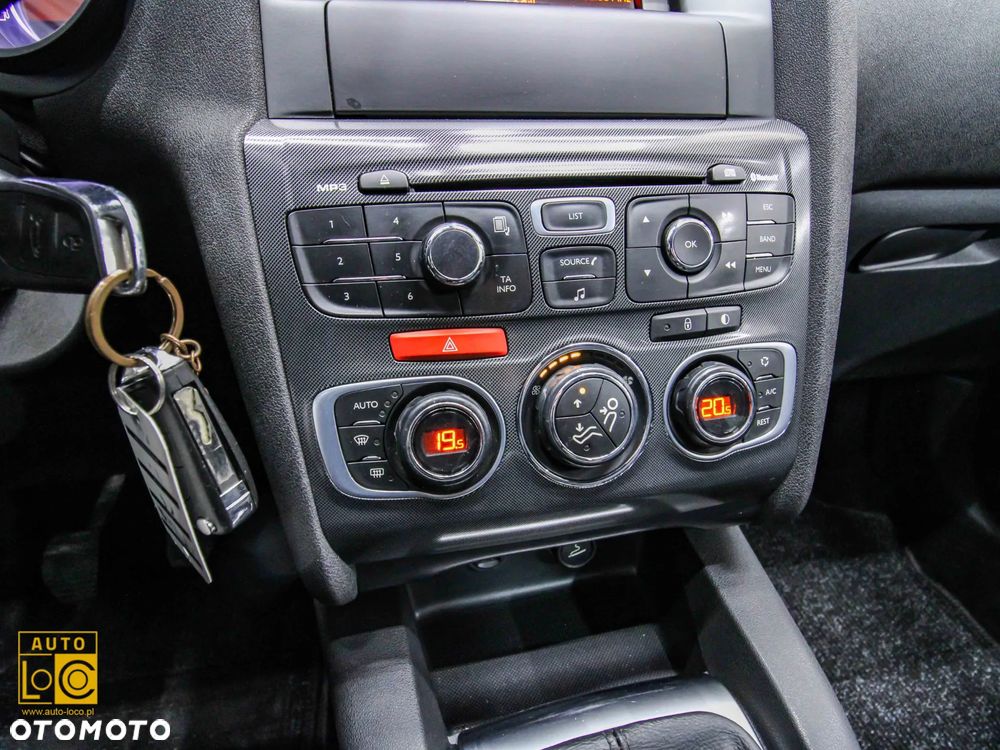 Citroën C4 VTi 120 Exclusive - 17