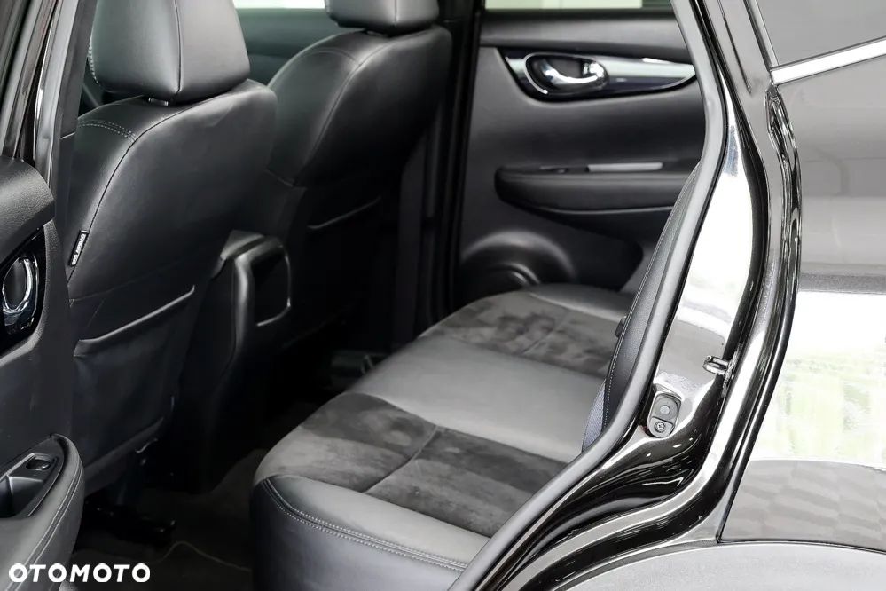 Nissan Qashqai 1.2 DIG-T Tekna EU6 - 8