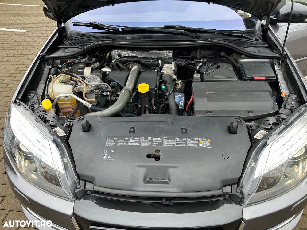 Renault Laguna dCi 110 FAP EDC Bose Edition - 17