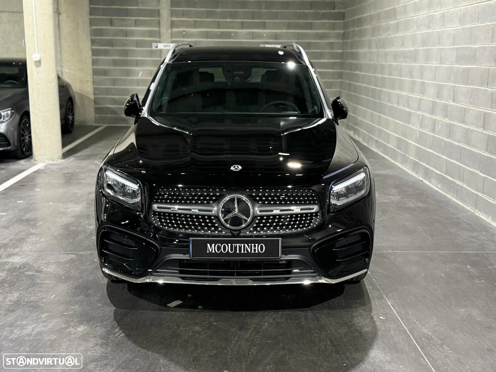 Mercedes-Benz GLB 200 d AMG Line - 3