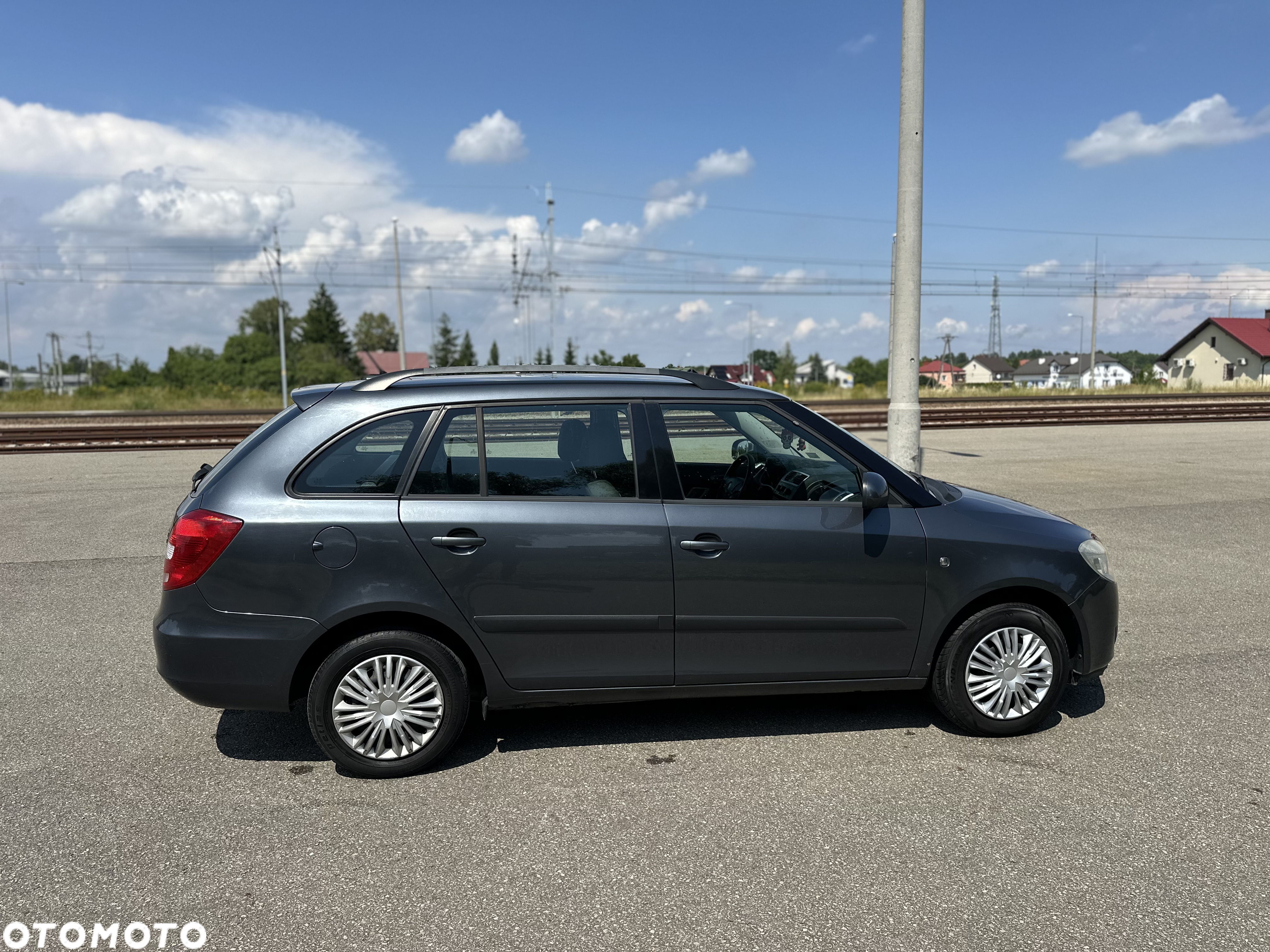 Skoda Fabia 1.4 16V Comfort - 11