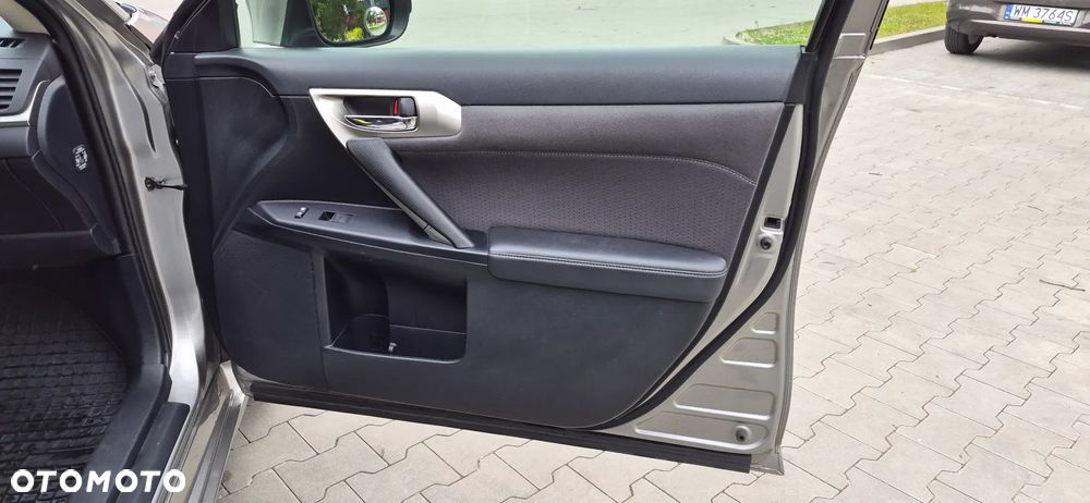 Lexus CT 200h Business - 16