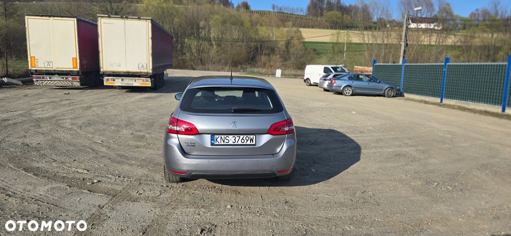 Peugeot 308 1.6 HDi Premium - 5