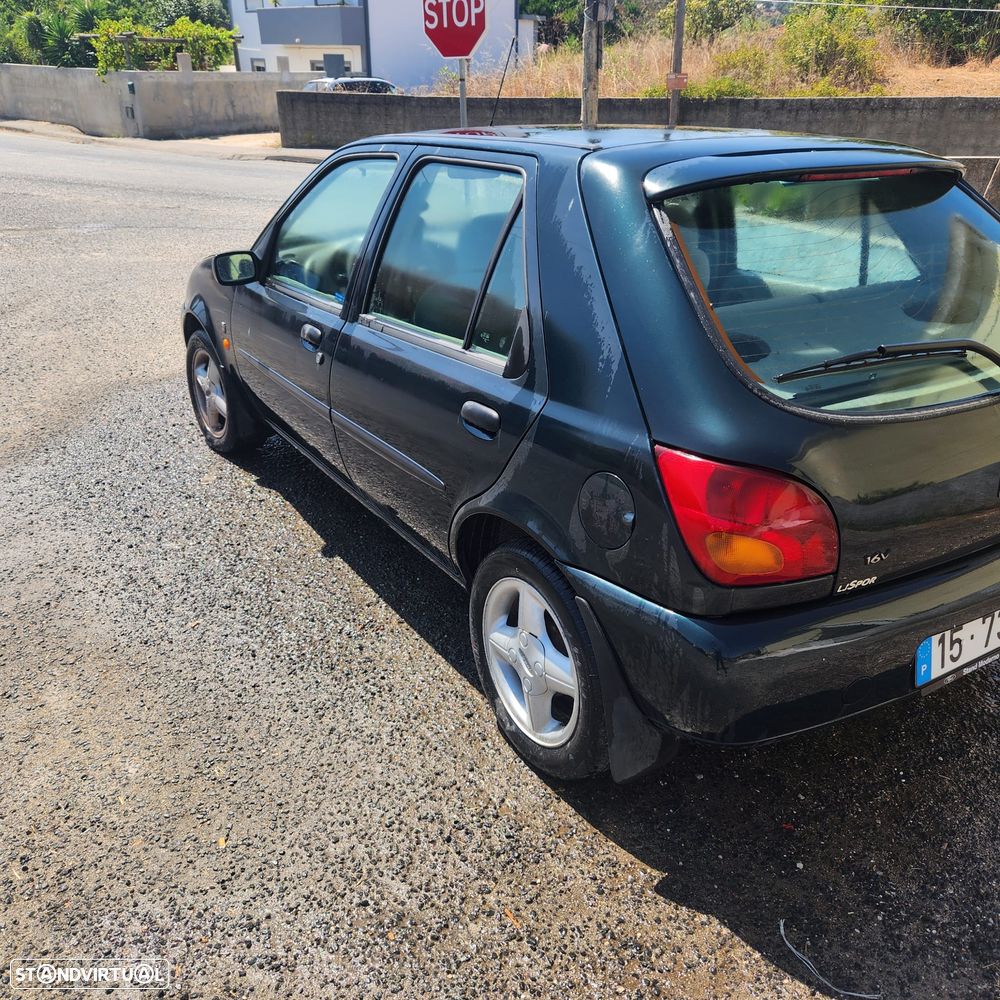 Ford Fiesta - 7