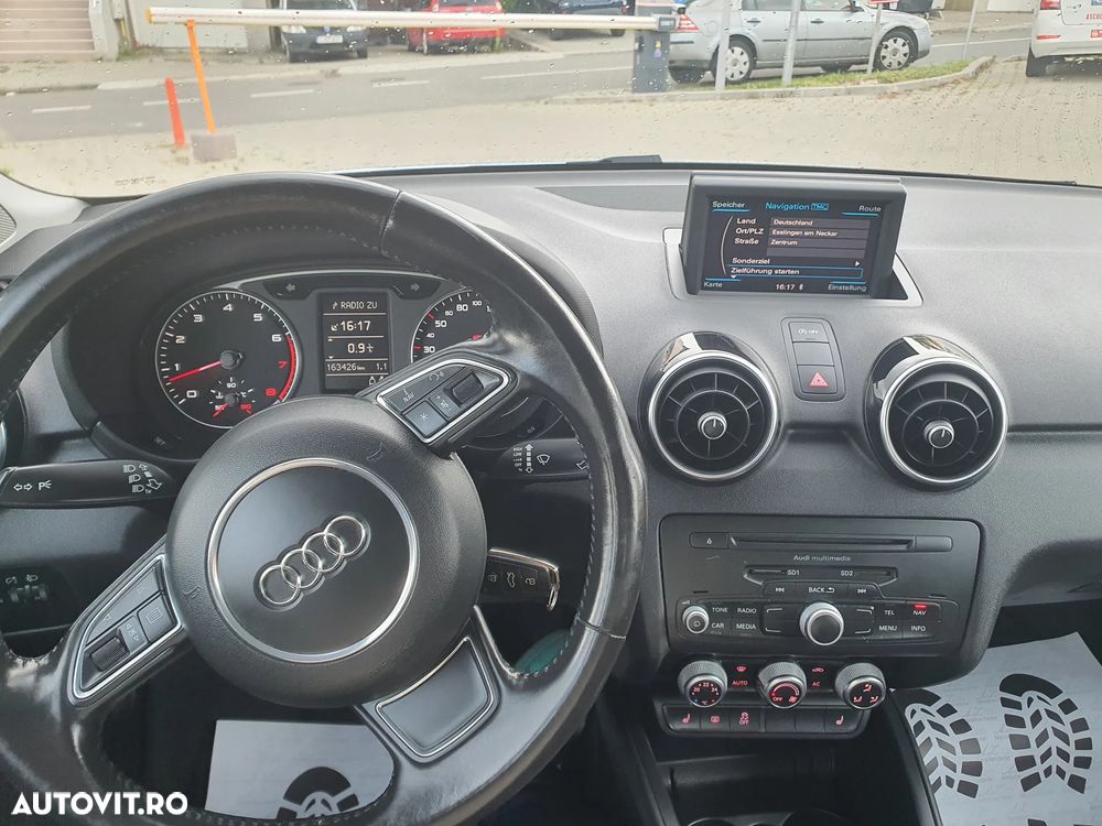 Audi A1 1.4 TFSI Attraction - 10