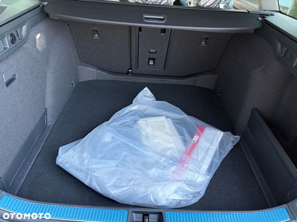 Skoda Superb 2.0 TDI SCR Drive DSG - 26