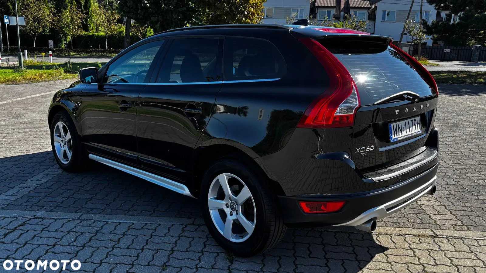 Volvo XC 60 D4 R-Design - 5