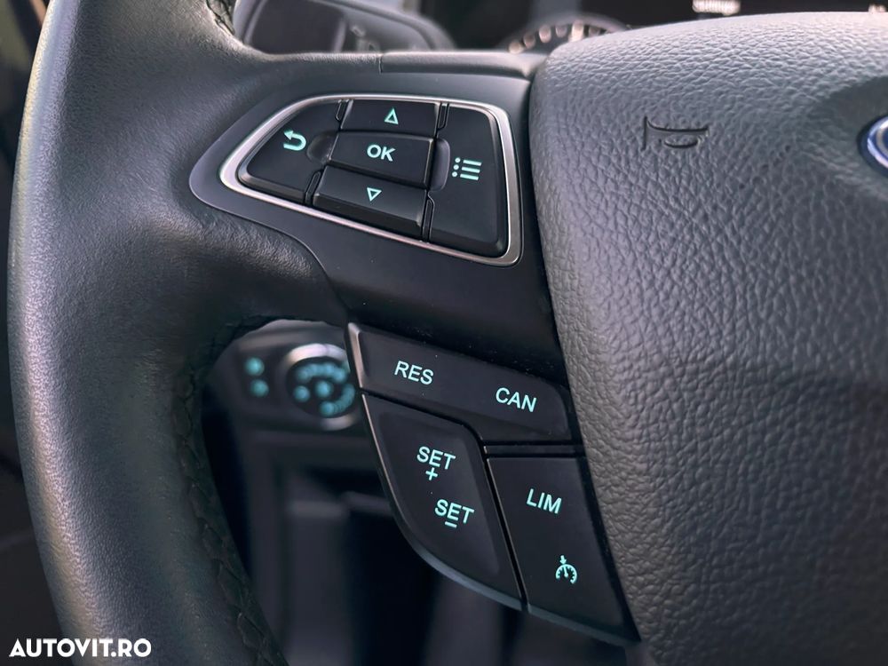 Ford EcoSport 1.5 EcoBlue Titanium - 13