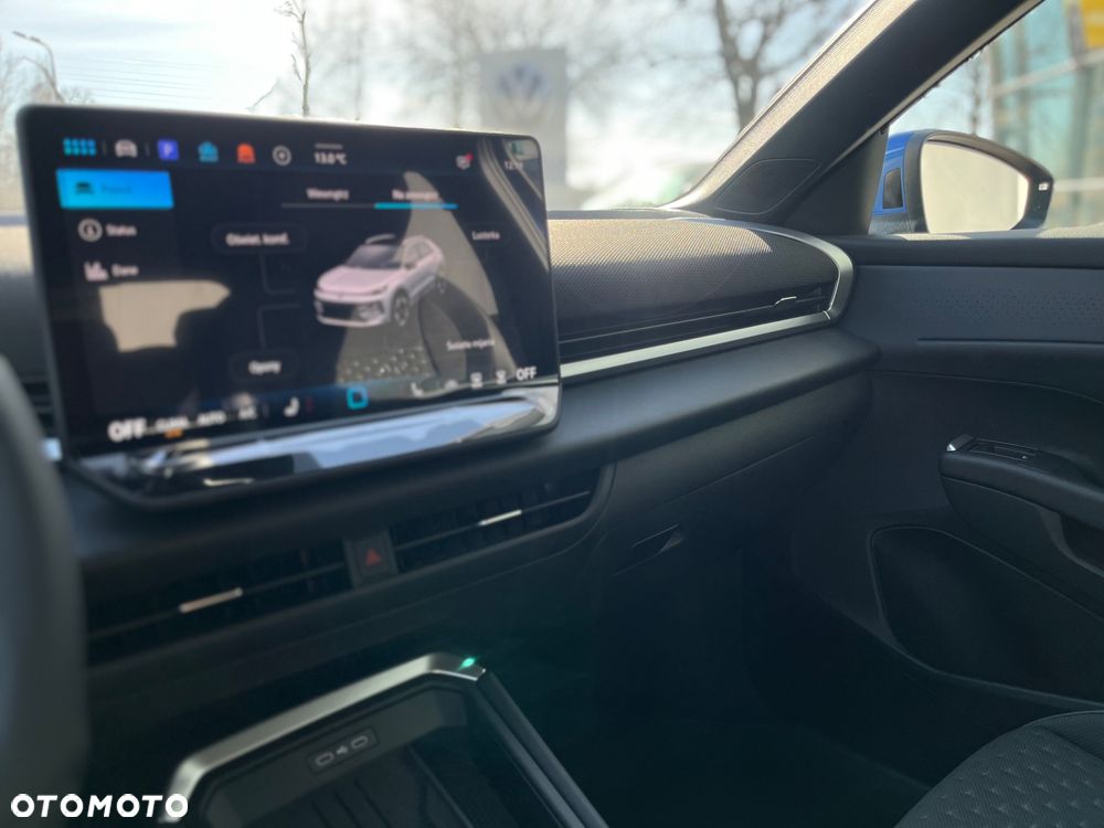 Volkswagen T-Roc 1.5 eTSI OPF DSG R-Line - 17