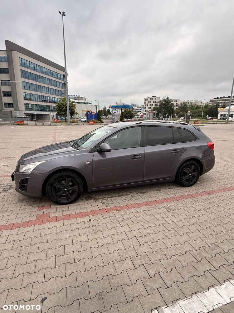 Chevrolet Cruze 1.6 LT - 6