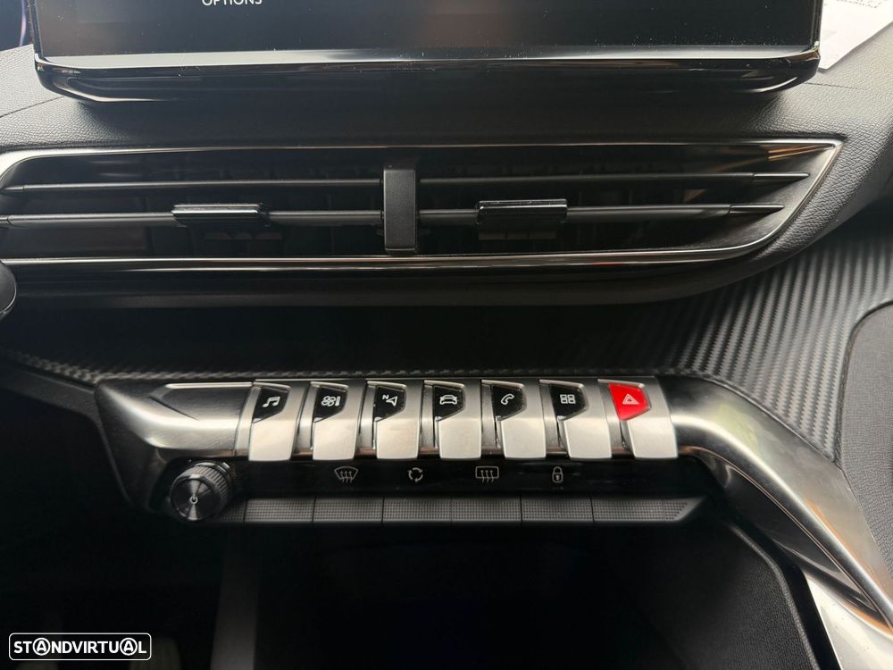 Peugeot 3008 - 28