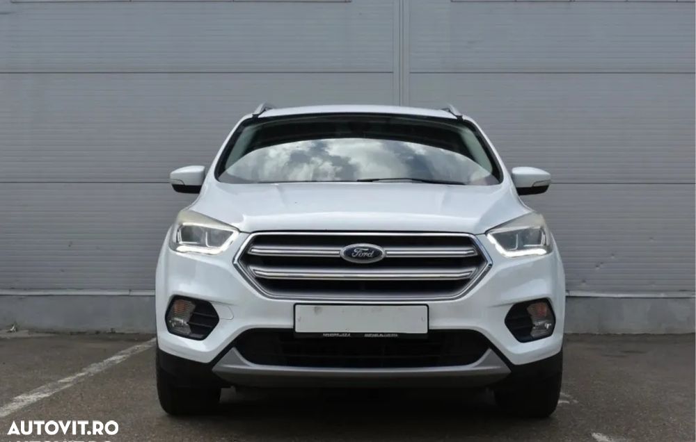 Ford Kuga 1.5 TDCi 2WD Powershift Trend - 2