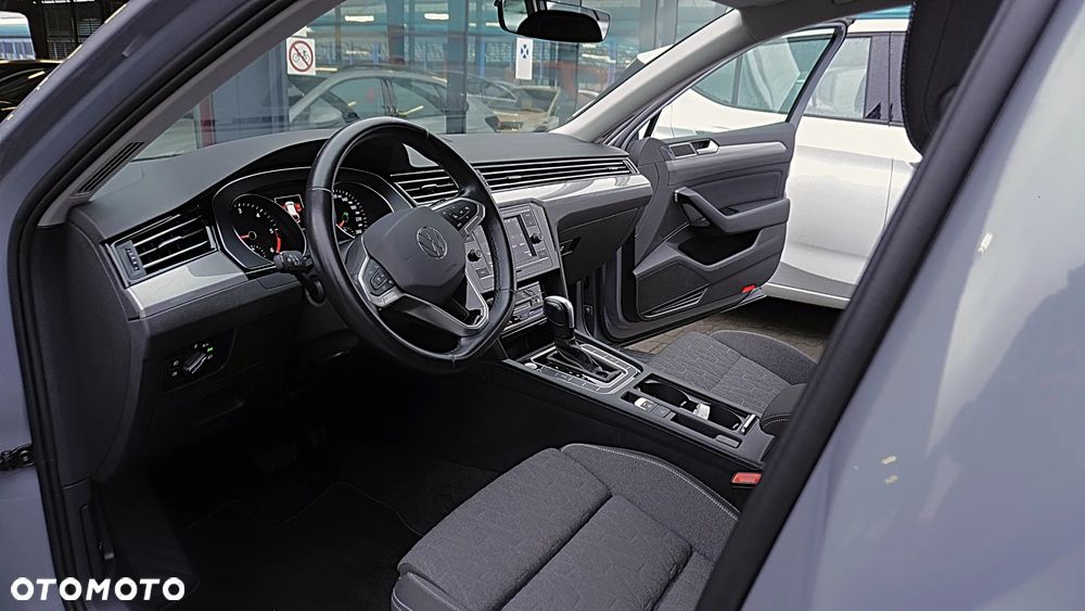 Volkswagen Passat 2.0 TDI EVO Business DSG - 13