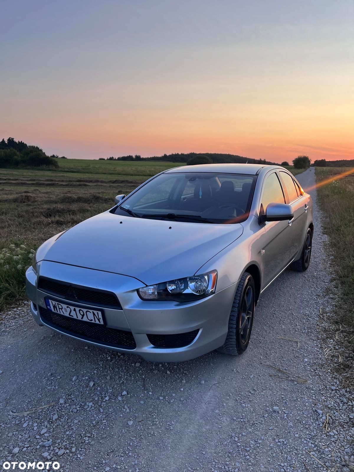 Mitsubishi Lancer - 1