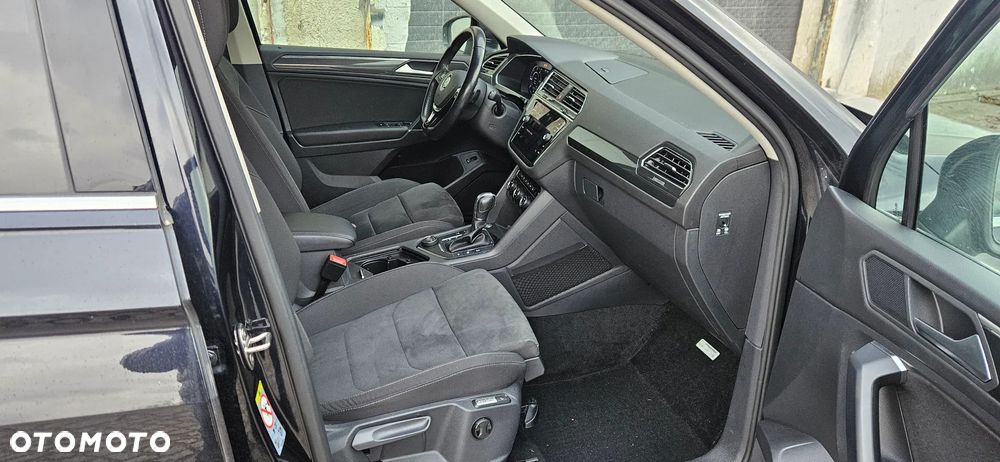 Volkswagen Tiguan 2.0 TDI SCR 4MOTION DSG Highline - 9