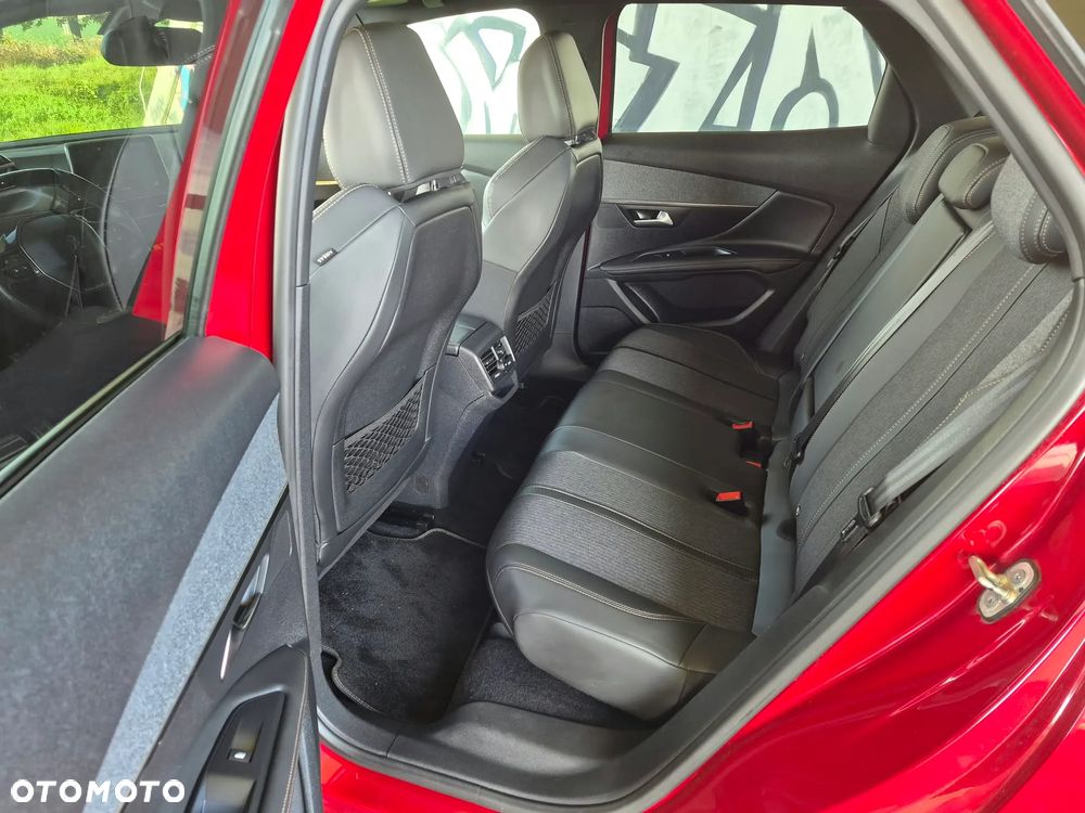 Peugeot 3008 - 17