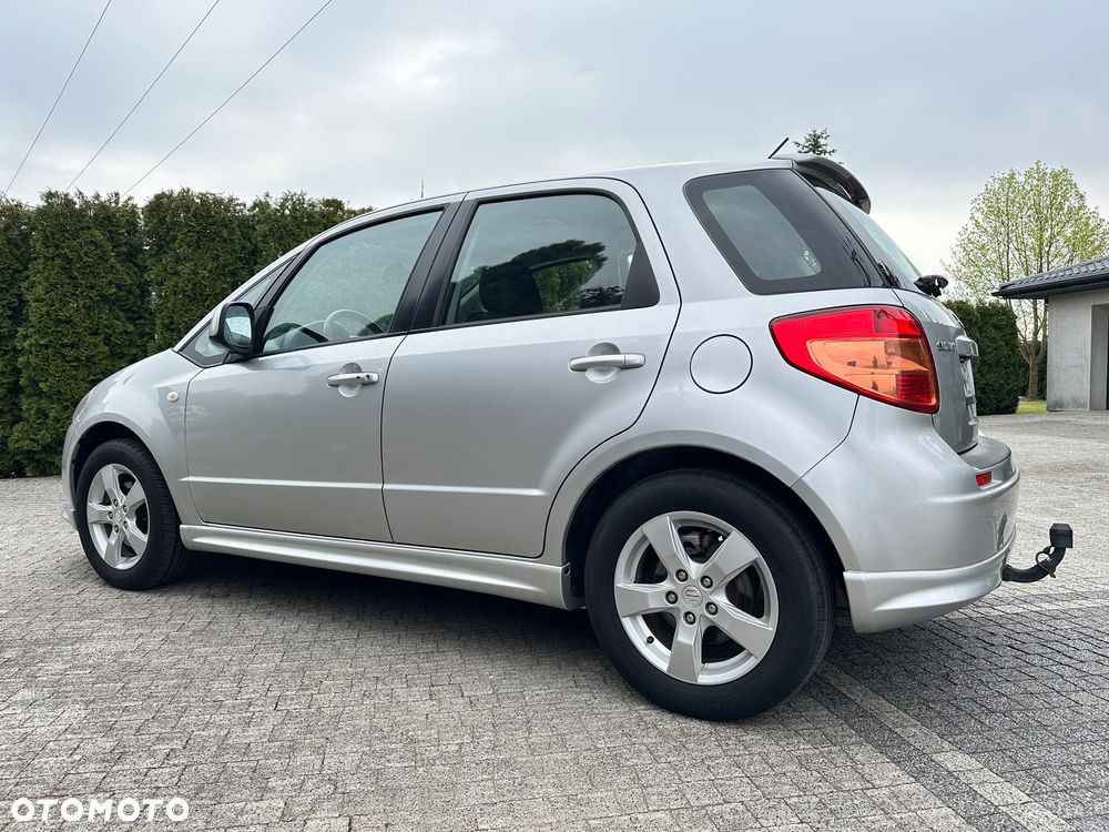 Suzuki SX4 1.6 VVT 4x2 Comfort - 22