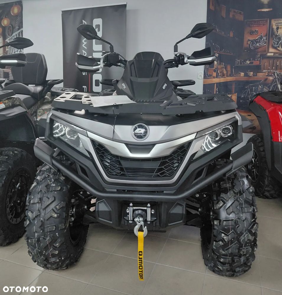 QJMOTOR SFA 1000 - 4