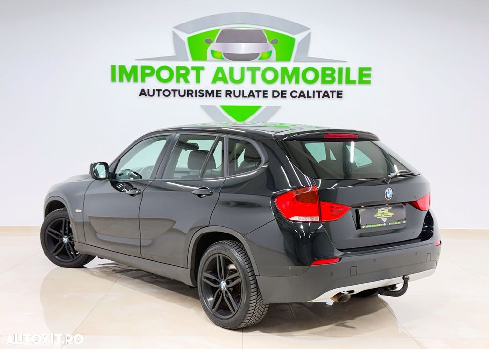 BMW X1 xDrive18d Sport Line - 13