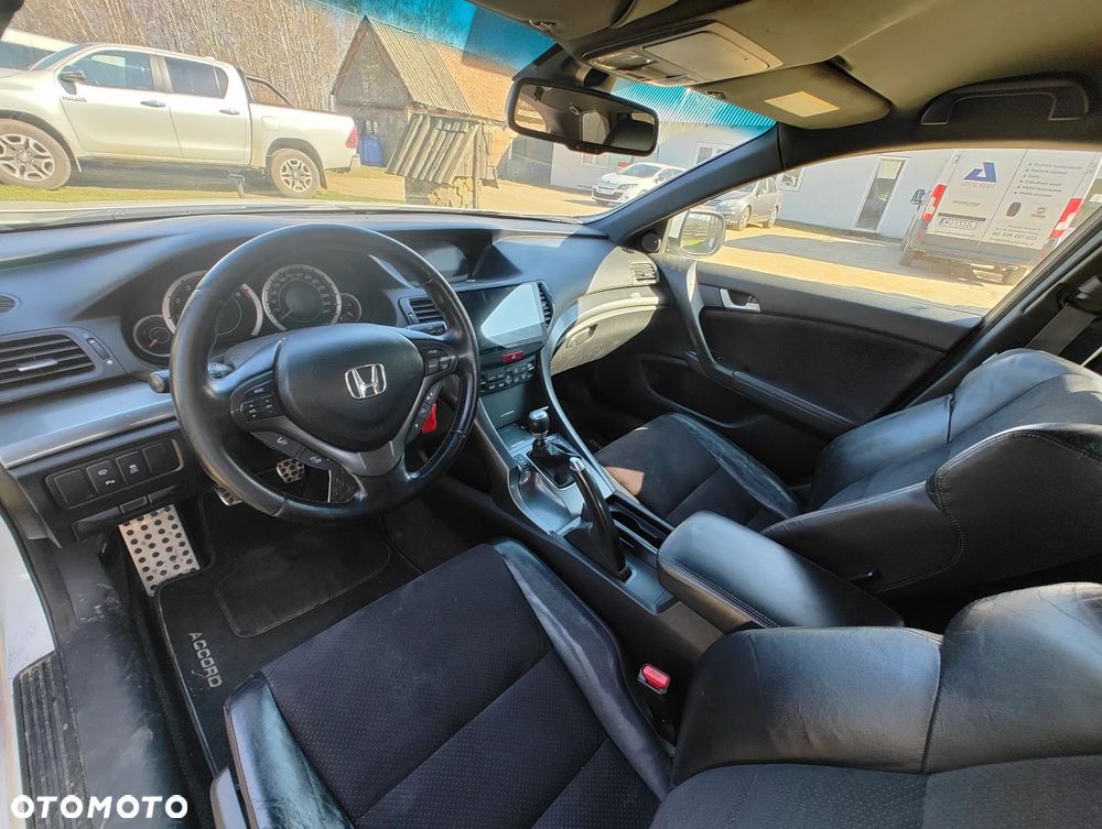 Honda Accord 2.2d Type-S - 12