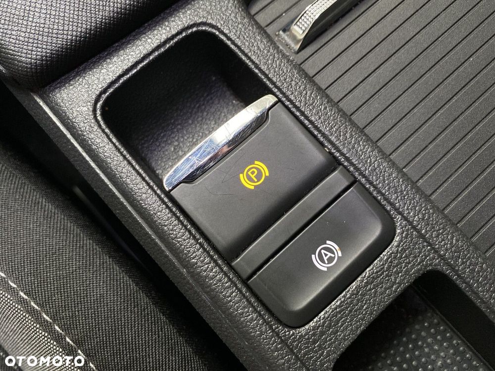 Skoda Octavia 2.0 TDI Ambition - 14