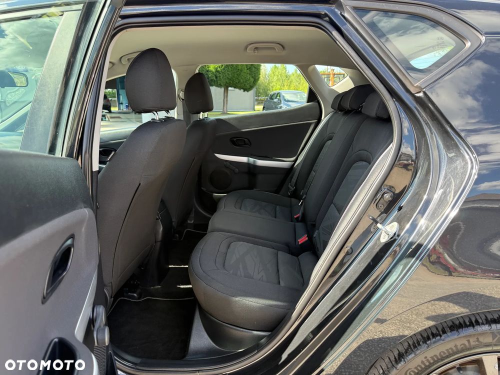 Kia Ceed 1.4 CVVT Dream Team Edition - 5