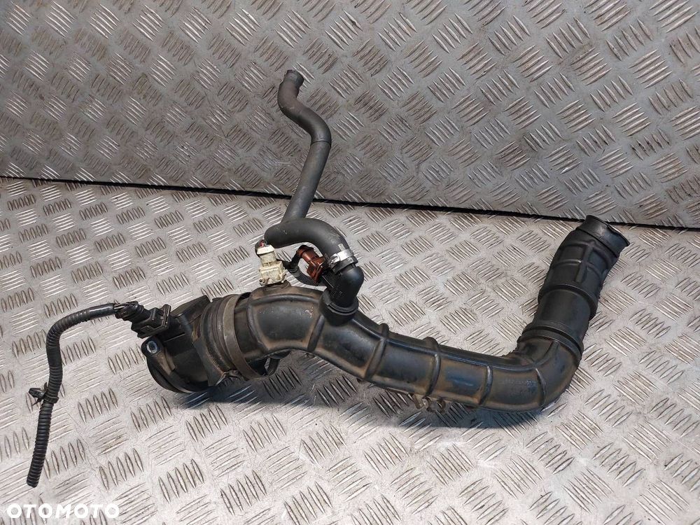 RURA DOLOT POWIETRZA + PRZEPŁYWOMIERZ GRATIS VOLVO V40 I 1.9 TD 617210 - 2