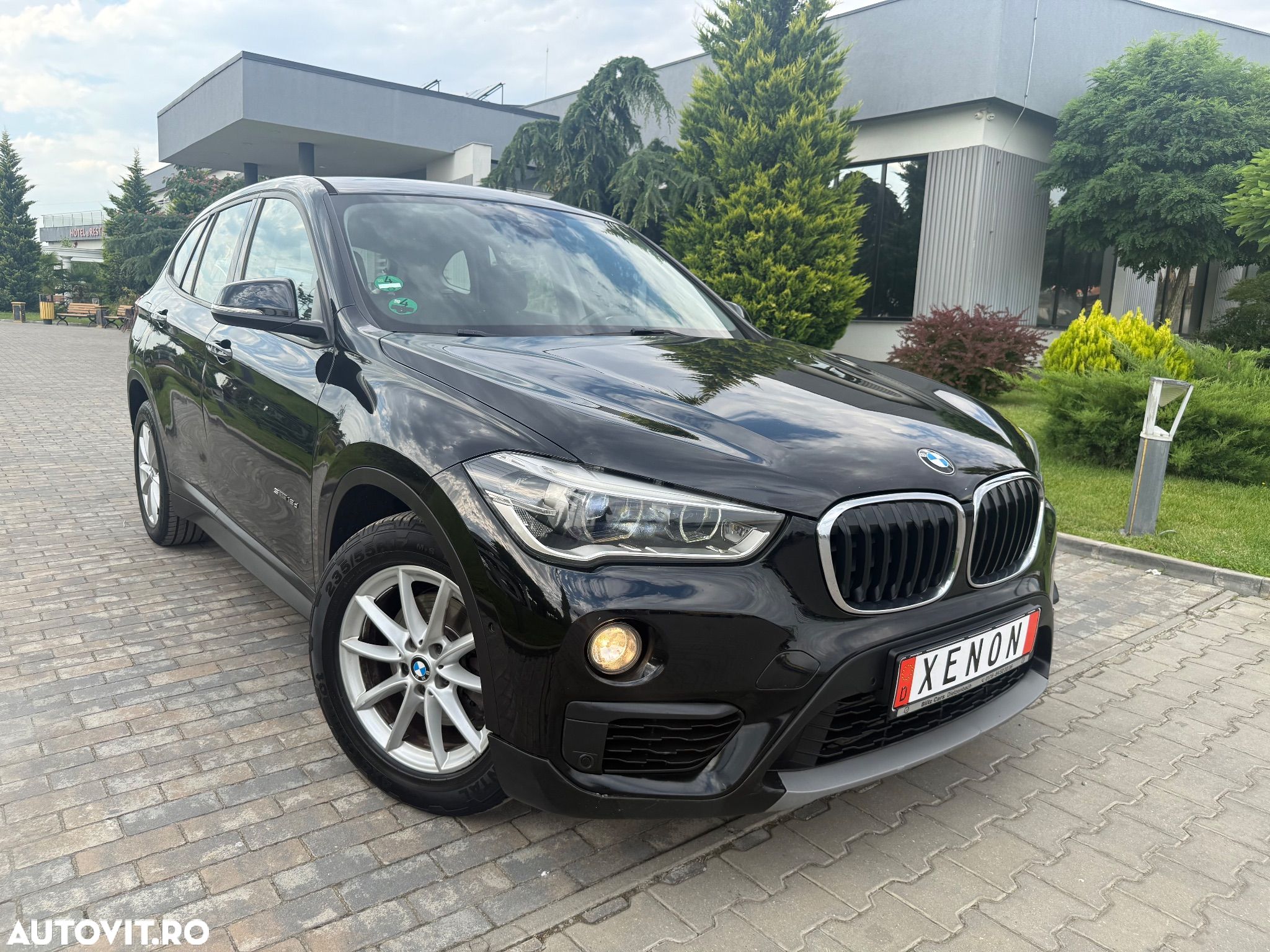 BMW X1 sDrive18d - 1