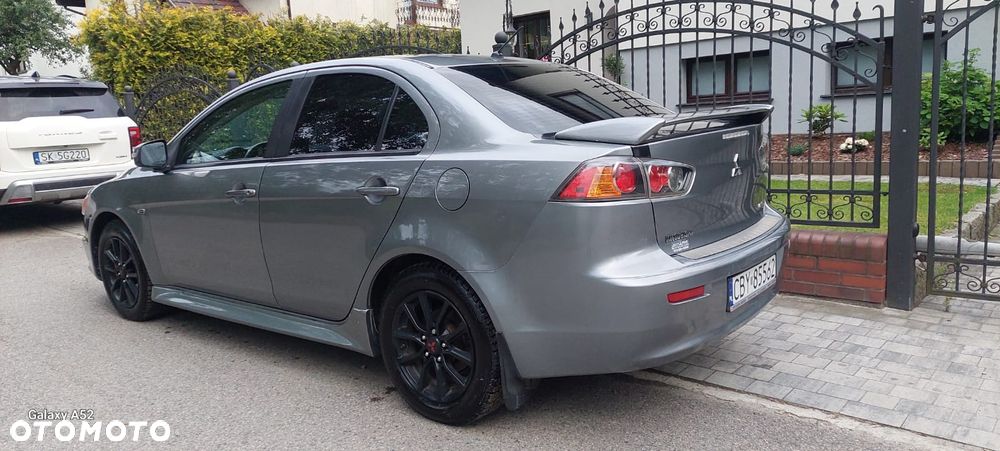 Mitsubishi Lancer - 8