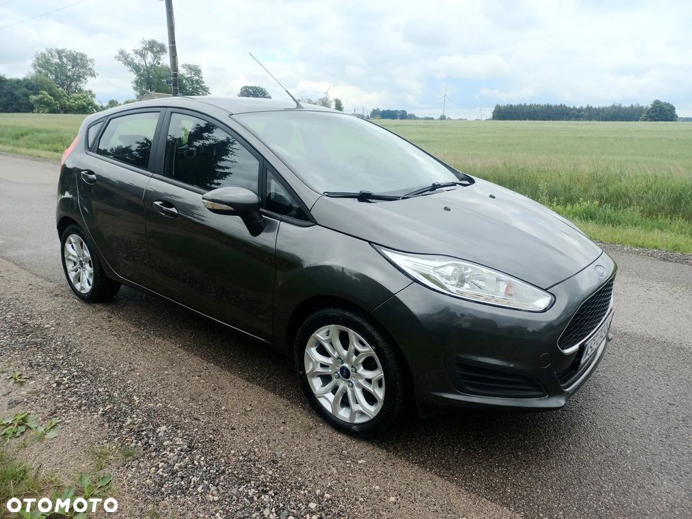 Ford Fiesta 1.25 Celebration - 8