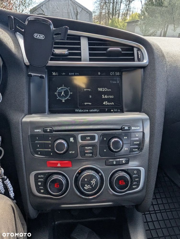 Citroën C4 HDi 90 Selection - 9